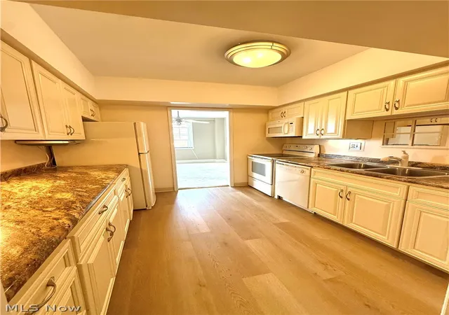 Photo 2 of Condo for sale at 19015 Van Aken Blvd #516, Shaker Heights, OH 44122 | MLS# 5232910 | Listing updated on 2026-08-05
