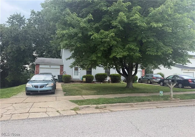 1st image of 1453 Ellesmere Ave Nw, North Canton, OH 44720 | MLS# 5232920