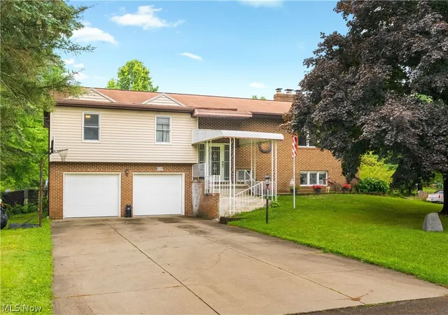 Photo 3 of Single family home for sale at 4249 Tapper Rd, Norton, OH 44203 | MLS# 5232844 | Listing updated on 2026-08-14