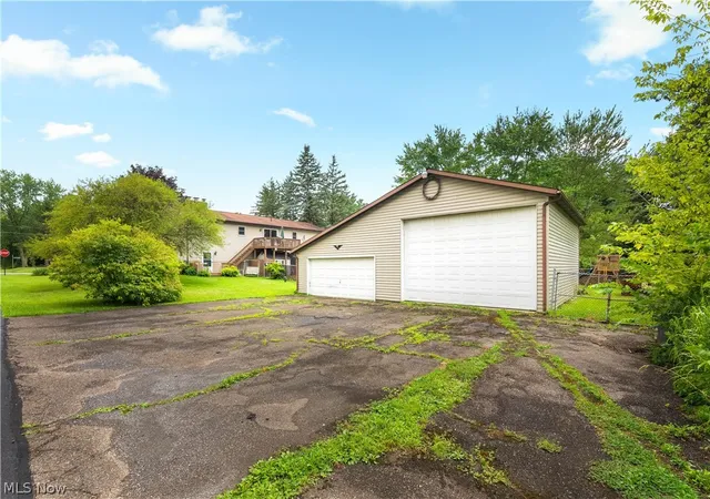 Photo 4 of Single family home for sale at 4249 Tapper Rd, Norton, OH 44203 | MLS# 5232844 | Listing updated on 2026-08-14