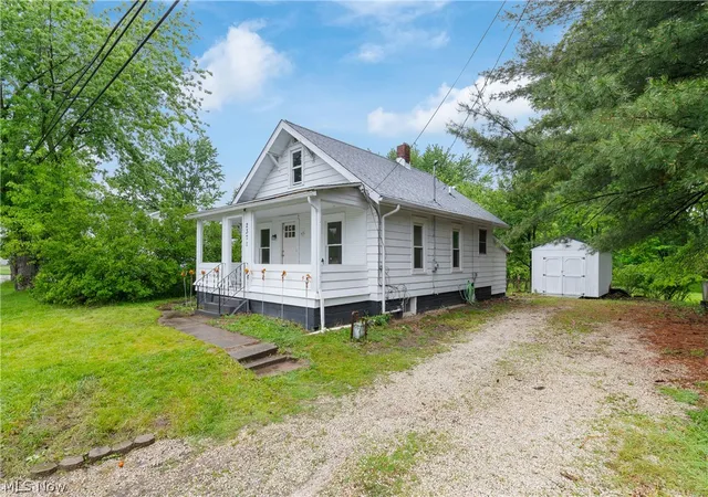 Photo 2 of Single family home for sale at 2371 Greensburg Rd, Green, OH 44720 | MLS# 5232865 | Listing updated on 2026-08-26