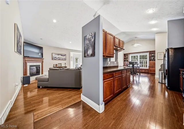 Photo 3 of Sale Pending at 11370 Prouty Rd, Concord Township, OH 44077 | MLS# 5232795 | Listing updated on 2026-10-02