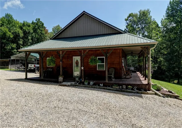 Photo 3 of Single family home for sale at 10799 Seminary Rd, Kimbolton, OH 43749 | MLS# 5232905 | Listing updated on 2026-08-08