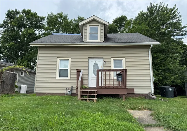 Photo 1 of Single family home for sale at 520 Ardella Ave, Akron, OH 44306 | MLS# 5233012 | Listing updated on 2026-08-01