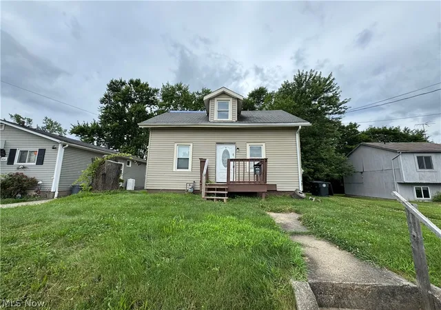 Photo 2 of Single family home for sale at 520 Ardella Ave, Akron, OH 44306 | MLS# 5233012 | Listing updated on 2026-08-01