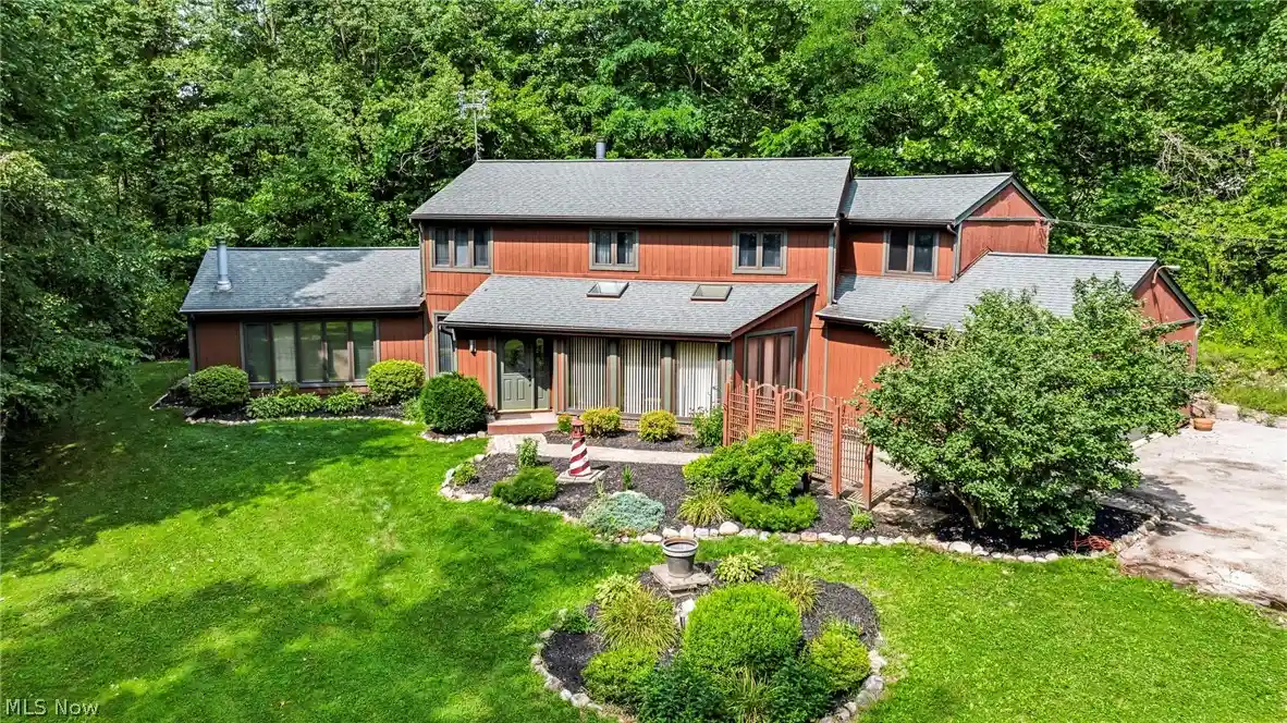 Photo 1 of Single family home for sale at 10182 Mulberry Rd, Chardon, OH 44024 | MLS# 5232976 | Listing updated on 2026-10-17