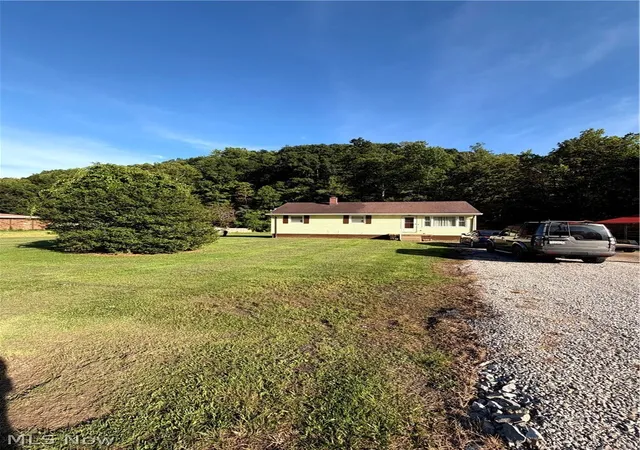 Photo 2 of Single family home for sale at 4794 Veterans Hwy, New Martinsville, WV 26155 | MLS# 5233089 | Listing updated on 2026-08-22