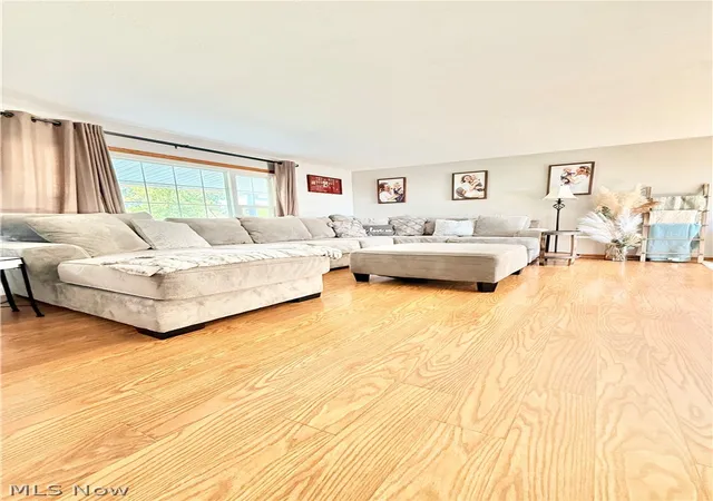 Photo 3 of Single family home for sale at 9268 County Rd 39, Bloomingdale, OH 43910 | MLS# 5233136 | Listing updated on 2026-09-29