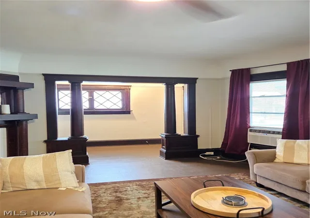 Listing Photo 3 - Condo for sale in building located at 1450 E 110th St, Cleveland, OH 44106