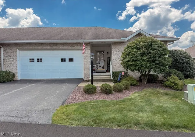 Condo for sale at 177 Mathews Rd, Youngstown, OH 44512 | MLS# 5233149
