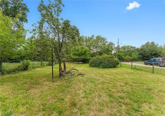 Photo 23 of Single family home for sale at 18914 Neff Rd, Cleveland, OH 44119 | MLS# 5233079 | Listing updated on 2026-10-03