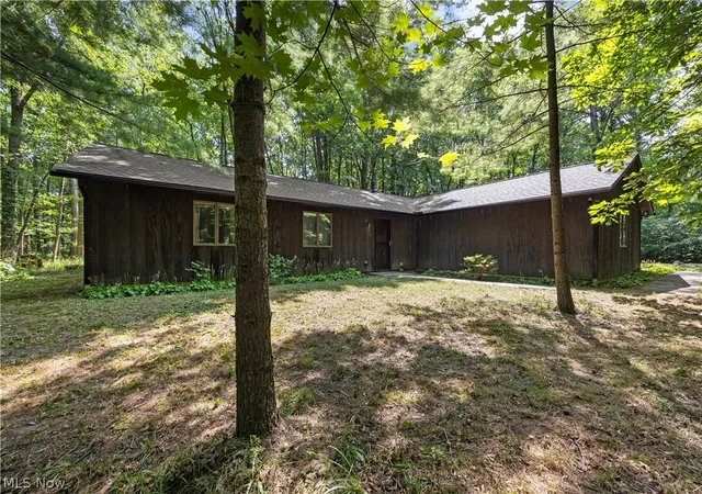 Photo 2 of Single family home for sale at 14969 Cowley Rd, Columbia Station, OH 44028 | MLS# 5231948 | Listing updated on 2026-08-06
