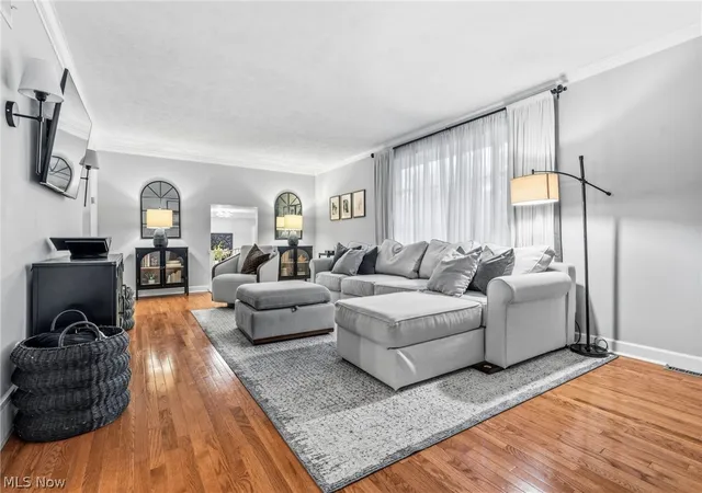 Photo 4 of Sale Pending at 1884 Spring Valley Ave NW, Canton, OH 44708 | MLS# 5233184 | Listing updated on 2026-08-21