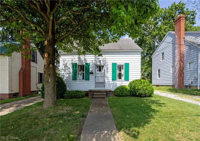 Photo 1 of Single family home for sale at 716 Palmer St, Wooster, OH 44691 | MLS# 5224471 | Listing updated on 2026-09-18