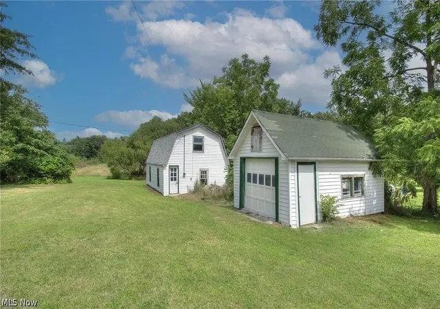 Photo 3 of Sale Pending at 33901 Eddy Rd, Willoughby Hills, OH 44094 | MLS# 5230409 | Listing updated on 2026-08-28