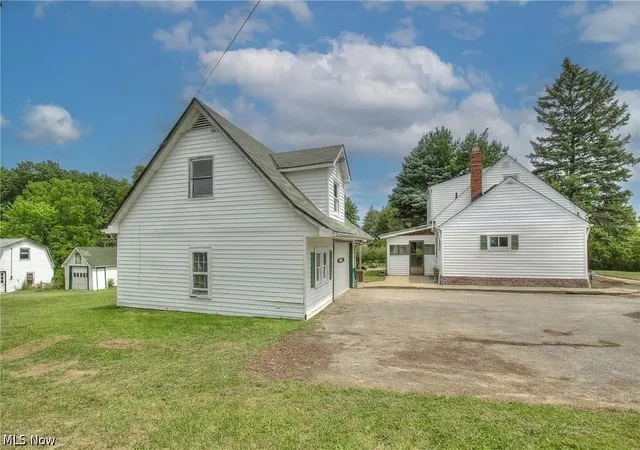 Photo 3 of Sale Pending at 33901 Eddy Rd, Willoughby Hills, OH 44094 | MLS# 5230409 | Listing updated on 2026-08-28
