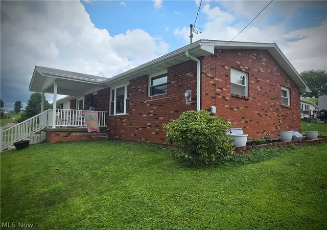 Photo 4 of Single family home for sale at 703 Wigner Ave, Harrisville, WV 26362 | MLS# 5233175 | Listing updated on 2026-08-03