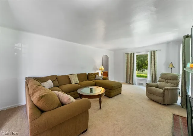 Photo 1 of Single family home for sale at 10901 Main St, New Middletown, OH 44442 | MLS# 5233369 | Listing updated on 2026-08-04