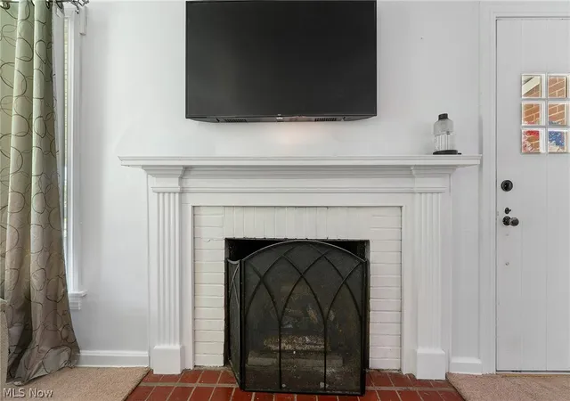 Photo 4 of Single family home for sale at 10901 Main St, New Middletown, OH 44442 | MLS# 5233369 | Listing updated on 2026-08-04