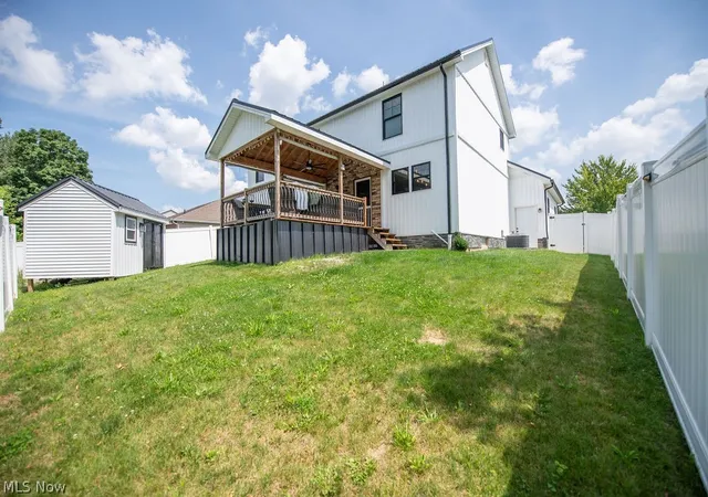 Photo 4 of Sale Pending at 2491 Queensbury Rd, Alliance, OH 44601 | MLS# 5231973 | Listing updated on 2026-09-28