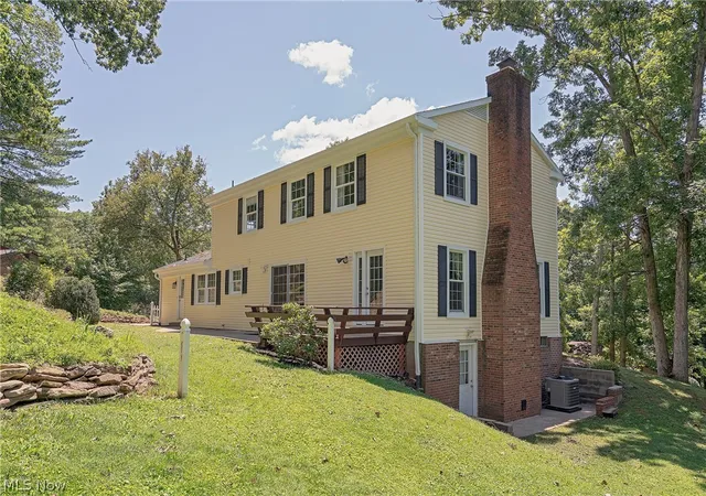 2nd image of 117 Meadow Ln, Marietta, OH 45750 | MLS# 5233357