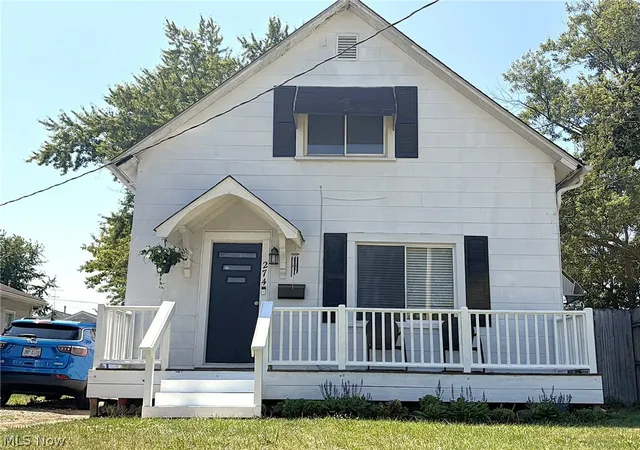 Photo 1 of Sale Pending at 274 Bon Air Ave, Elyria, OH 44035 | MLS# 5233478 | Listing updated on 2026-08-10