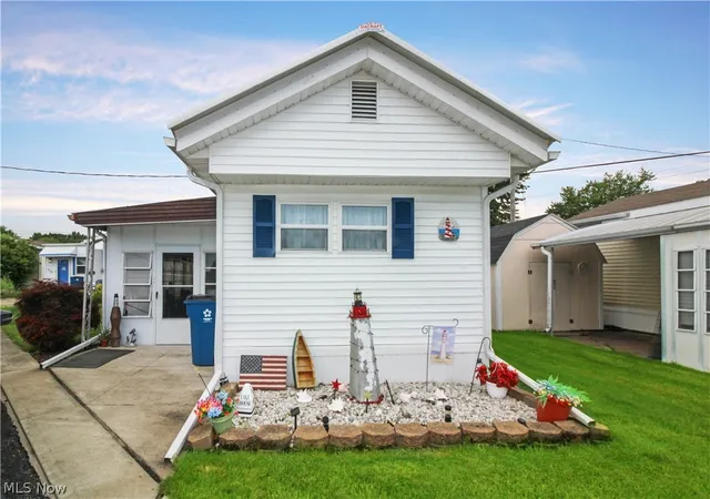 Photo 1 of Single family home for sale at 8175 E N Shore Blvd #16, Lakeside Marblehead, OH 43440 | MLS# 5233493 | Listing updated on 2026-08-04