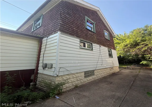 Photo 2 of Single family home for sale at 10610 Avon Ave, Cleveland, OH 44105 | MLS# 5233504 | Listing updated on 2026-08-04