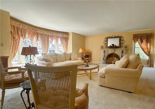 Photo 3 of Single family home for sale at 458 Hogarth Ave, Niles, OH 44446 | MLS# 5233475 | Listing updated on 2026-09-17