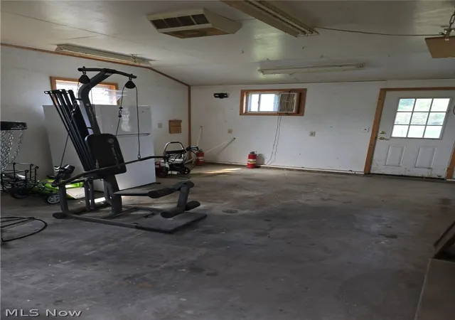 Photo 31 of Sale Pending at 1390 Patchen Ave Se, Warren, OH 44484 | MLS# 5229686 | Listing updated on 2026-08-25