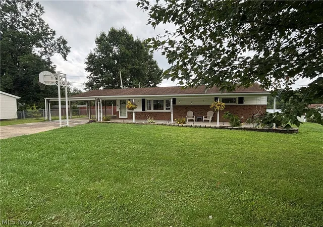 Photo 1 of Sale Pending at 45 Valley Mills Cir, Parkersburg, WV 26104 | MLS# 5232808 | Listing updated on 2026-08-12