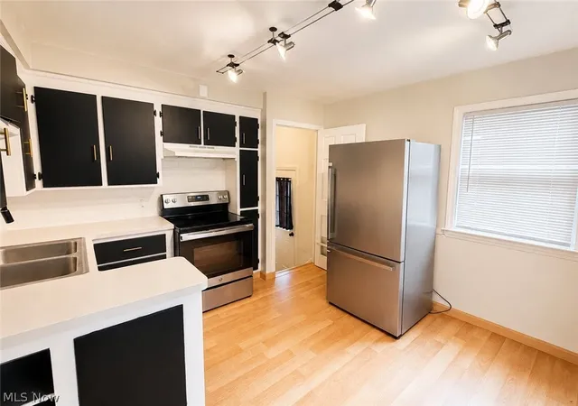 Photo 3 of Sale Pending at 5811 Allanwood Dr, Cleveland, OH 44129 | MLS# 5230196 | Listing updated on 2026-09-01