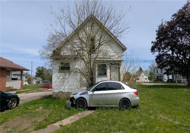 Photo 4 of Single family home for sale at 472 Hammond Ave, Mansfield, OH 44902 | MLS# 5204790 | Listing updated on 2026-08-25