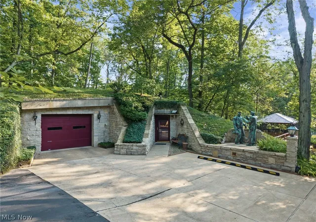 Photo 2 of Single family home for sale at 10510 Mudbrook Rd, Huron, OH 44839 | MLS# 5232957 | Listing updated on 2026-08-07