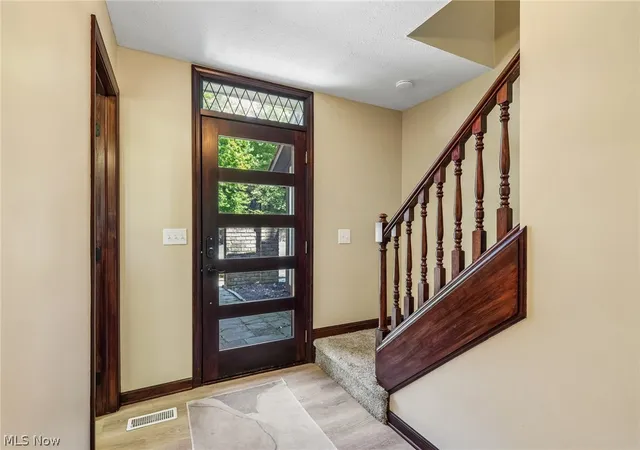 Photo 4 of Townhouse for sale at 10 Hidden Valley Dr #10, Rocky River, OH 44116 | MLS# 5233490 | Listing updated on 2026-09-30
