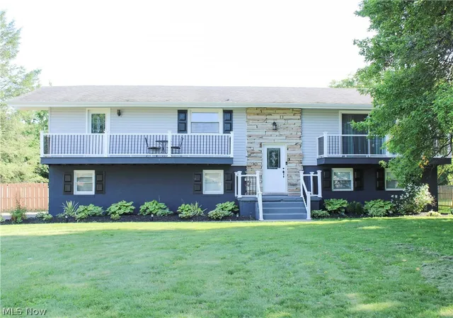 Photo 1 of Single family home for sale at 6727 Amsel Ave Ne, Canton, OH 44721 | MLS# 5233604 | Listing updated on 2026-08-04