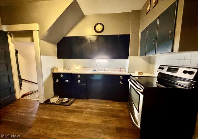 Photo 3 of Single family home for sale at 2806 3rd Street NE, Canton, OH 44704 | MLS# 5233572 | Listing updated on 2026-08-06