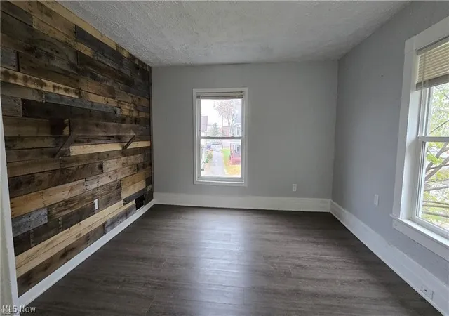 Photo 2 of Sale Pending at 1412 Woodland Ave Nw, Canton, OH 44703 | MLS# 5233622 | Listing updated on 2026-10-02