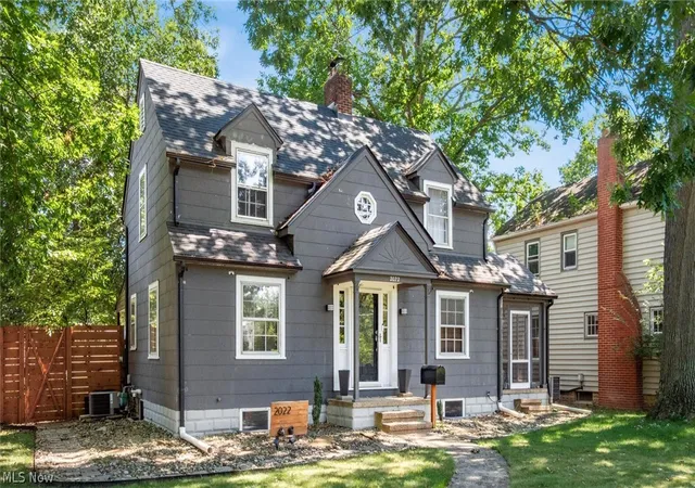 Photo 2 of Single family home for sale at 2022 Norwood Blvd, Zanesville, OH 43701 | MLS# 5233084 | Listing updated on 2026-08-31