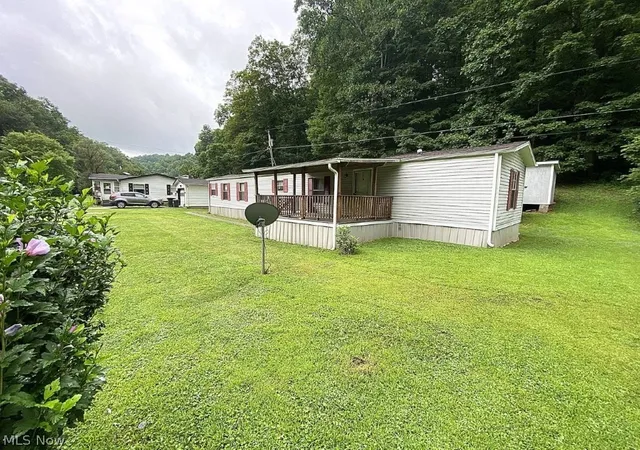Photo 4 of Single family home for sale at 1165 Boggs Frk Rd, Spencer, WV 25276 | MLS# 5233701 | Listing updated on 2026-09-16
