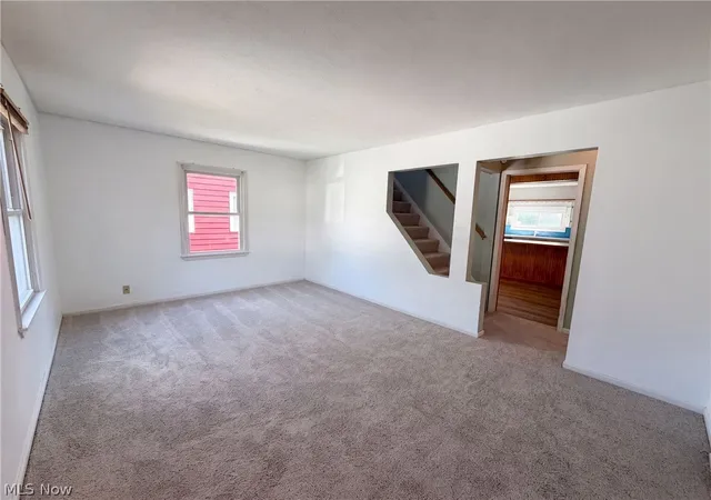 Photo 3 of Sale Pending at 841 Chinook Ave, Akron, OH 44305 | MLS# 5233723 | Listing updated on 2026-08-14