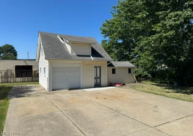 Photo 2 of Multi family home for sale at 1370 Bellview St, Wickliffe, OH 44092 | MLS# 5233754 | Listing updated on 2026-09-21