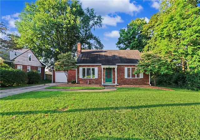 Photo 1 of Single family home for sale at 683 Sunset Blvd, Mansfield, OH 44907 | MLS# 5233703 | Listing updated on 2026-08-10
