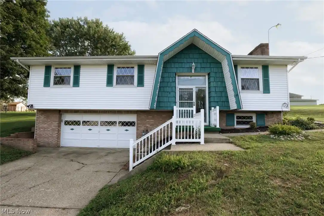 Photo 1 of Single family home for sale at 108 Dennis Ln, Follansbee, WV 26037 | MLS# 5233658 | Listing updated on 2026-10-27