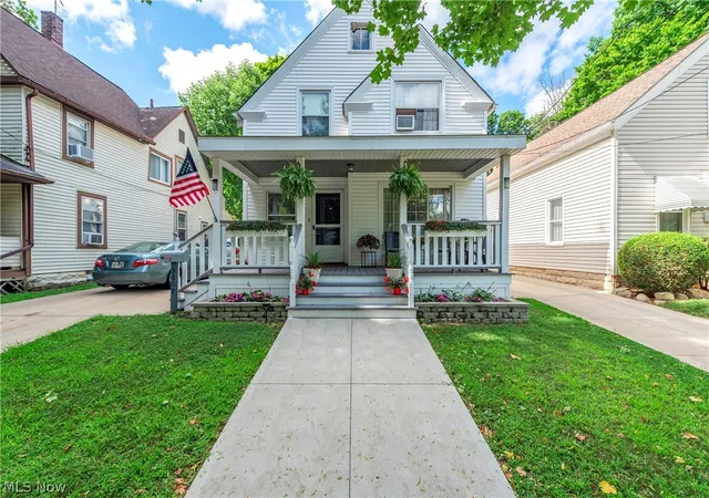 Photo 2 of Single family home for sale at 3809 Revere Ct, Cleveland, OH 44109 | MLS# 5233137 | Listing updated on 2026-08-05