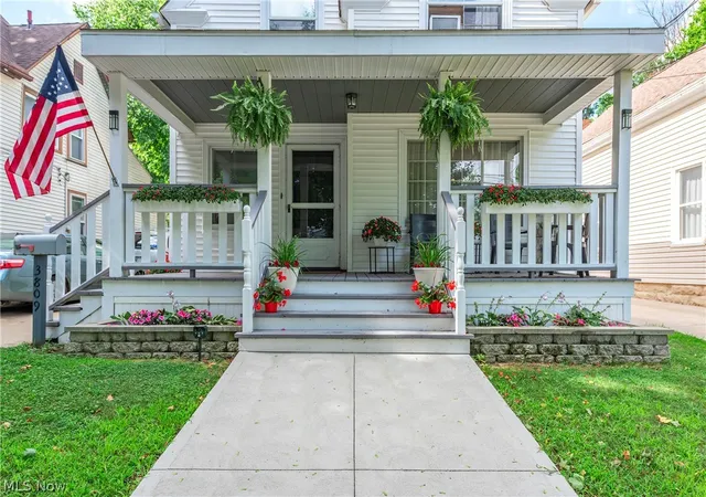 Photo 3 of Single family home for sale at 3809 Revere Ct, Cleveland, OH 44109 | MLS# 5233137 | Listing updated on 2026-08-05