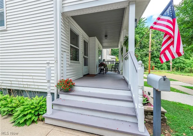 Photo 3 of Single family home for sale at 3809 Revere Ct, Cleveland, OH 44109 | MLS# 5233137 | Listing updated on 2026-08-05