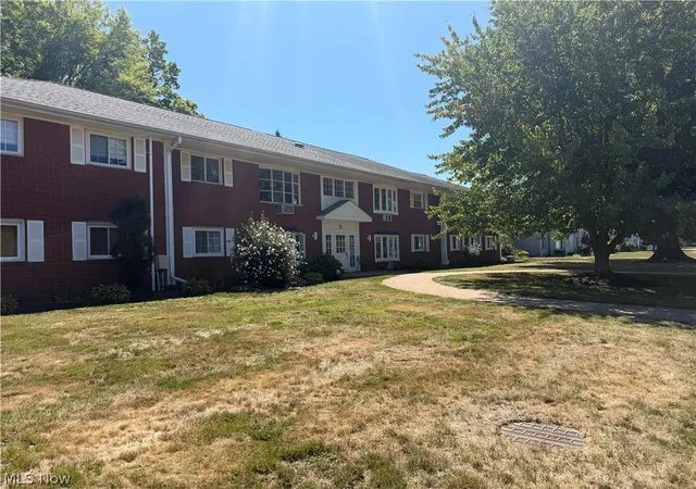 Photo 1 of Condo for sale at 2 Meadowlawn Dr #8, Mentor, OH 44060 | MLS# 5233415 | Listing updated on 2026-08-24