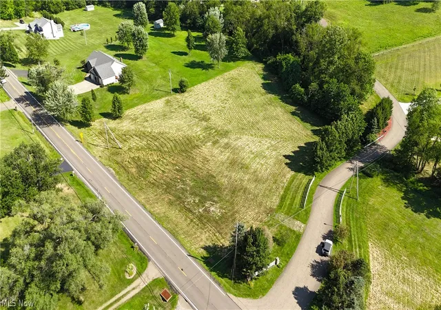 Photo 3 of Sale Pending at 3186 Sr 516, Dover, OH 44622 | MLS# 5232863 | Listing updated on 2026-08-12