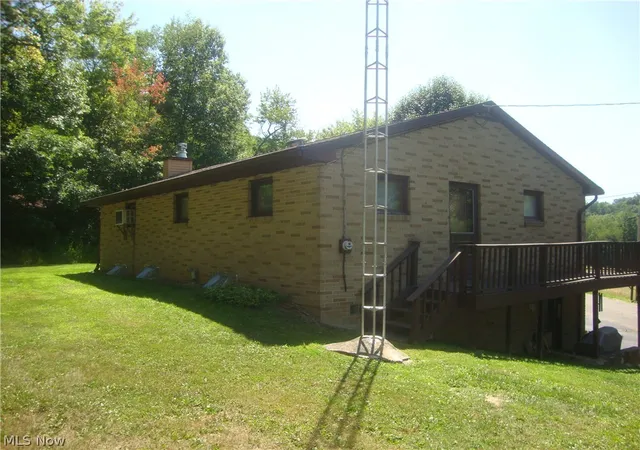 Photo 2 of Sale Pending at 4285 Mineral City Zoar Rd Ne, Mineral City, OH 44656 | MLS# 5233808 | Listing updated on 2026-10-03